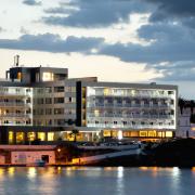 Barcelo Hamilton's unrivalled location on the harbour