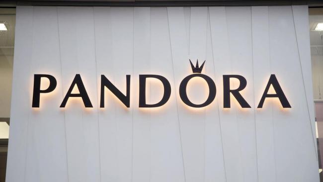 Pandora tiene hasta un 50% de descuento en la venta de enero (PA)