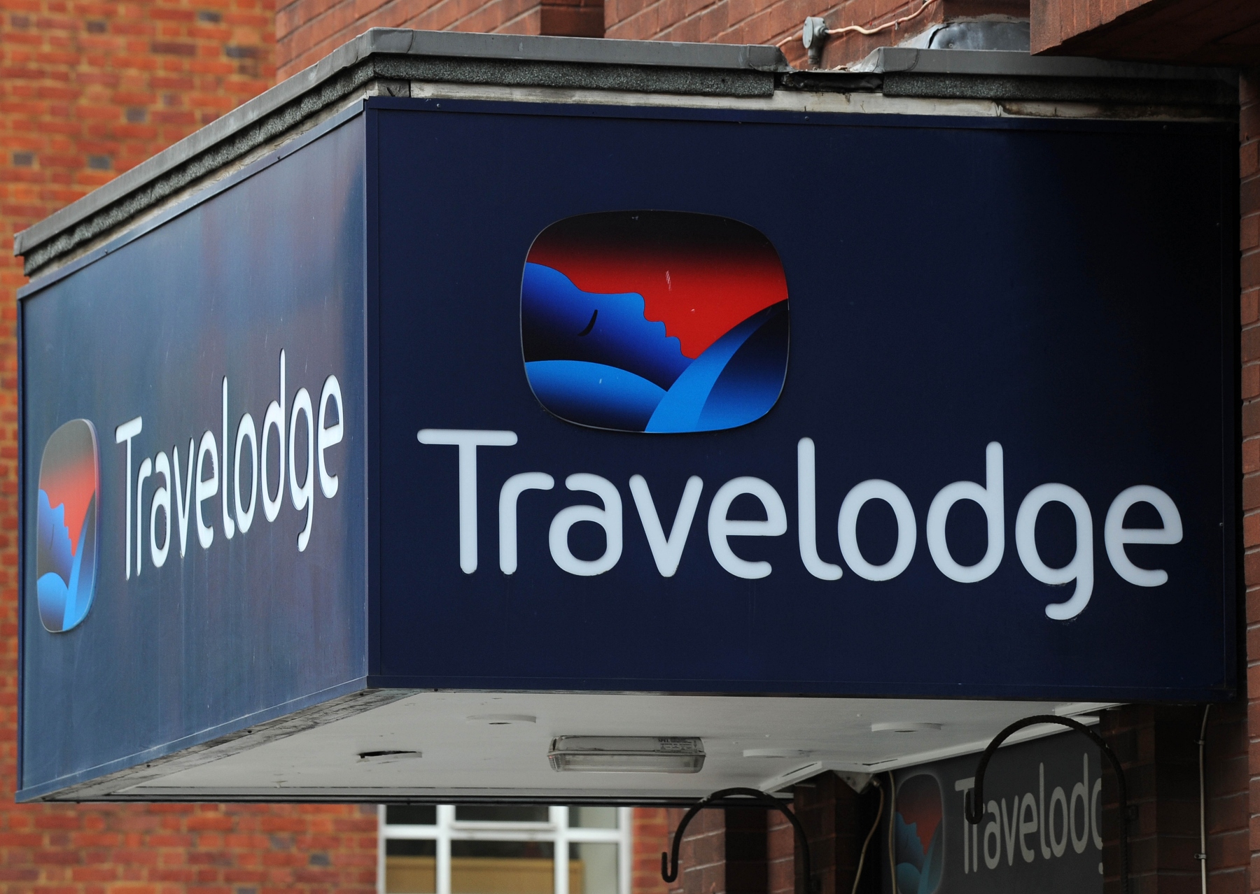 Travelodge has over 100 summer jobs available in London