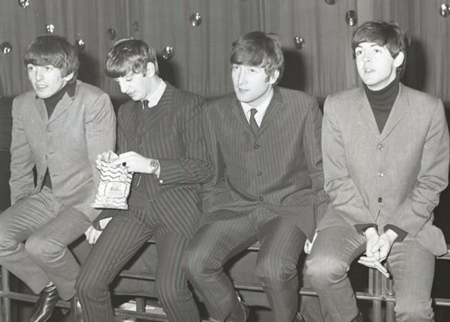 Kostenlose Bewertungssitzungen für Erinnerungsstücke der Beatles und der 1960er Jahre in London