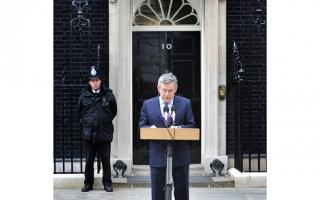 Gordon Brown announces resignation