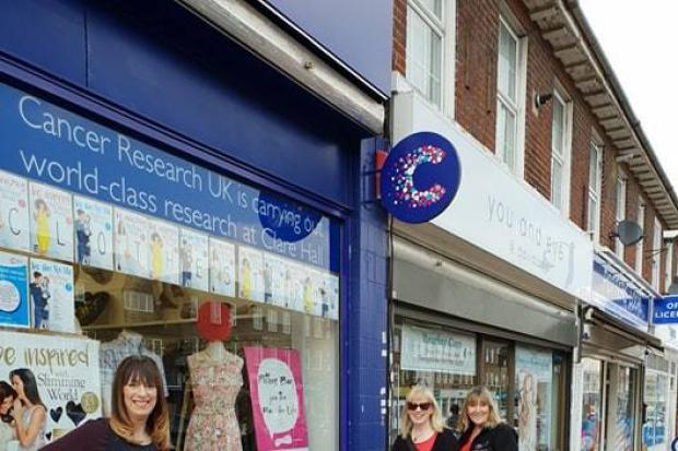 Slimming World's bag collection raised £8,000 for cancer research 